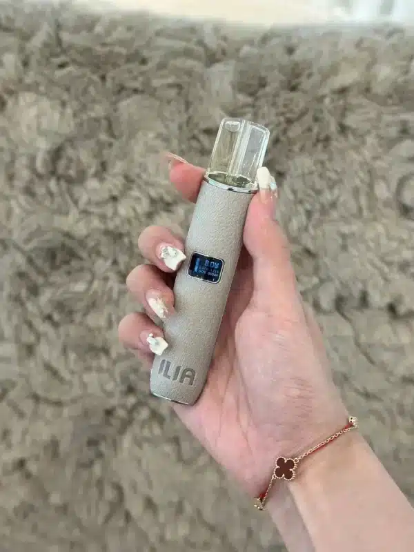 ILIA哩亞皮革/布紋一代主機